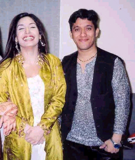 nirma.jpg (76992 bytes)